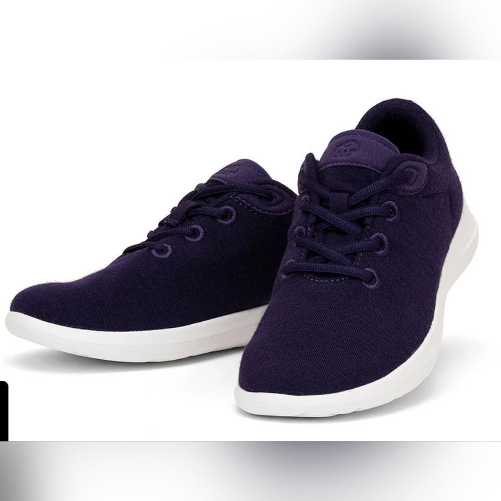 Merinos Australian Women's Lace-Up Sneakers Deep Purple Sz 6 Merino Wool
